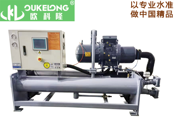 風冷螺桿式冷水機（單）